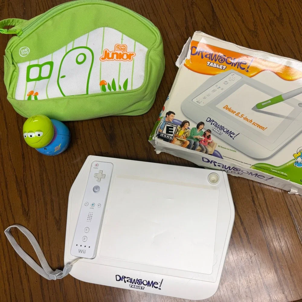 LeapFrog Tag Junior Alien Reader Case and Drawsome Tablet Nintendo Wii Bundle